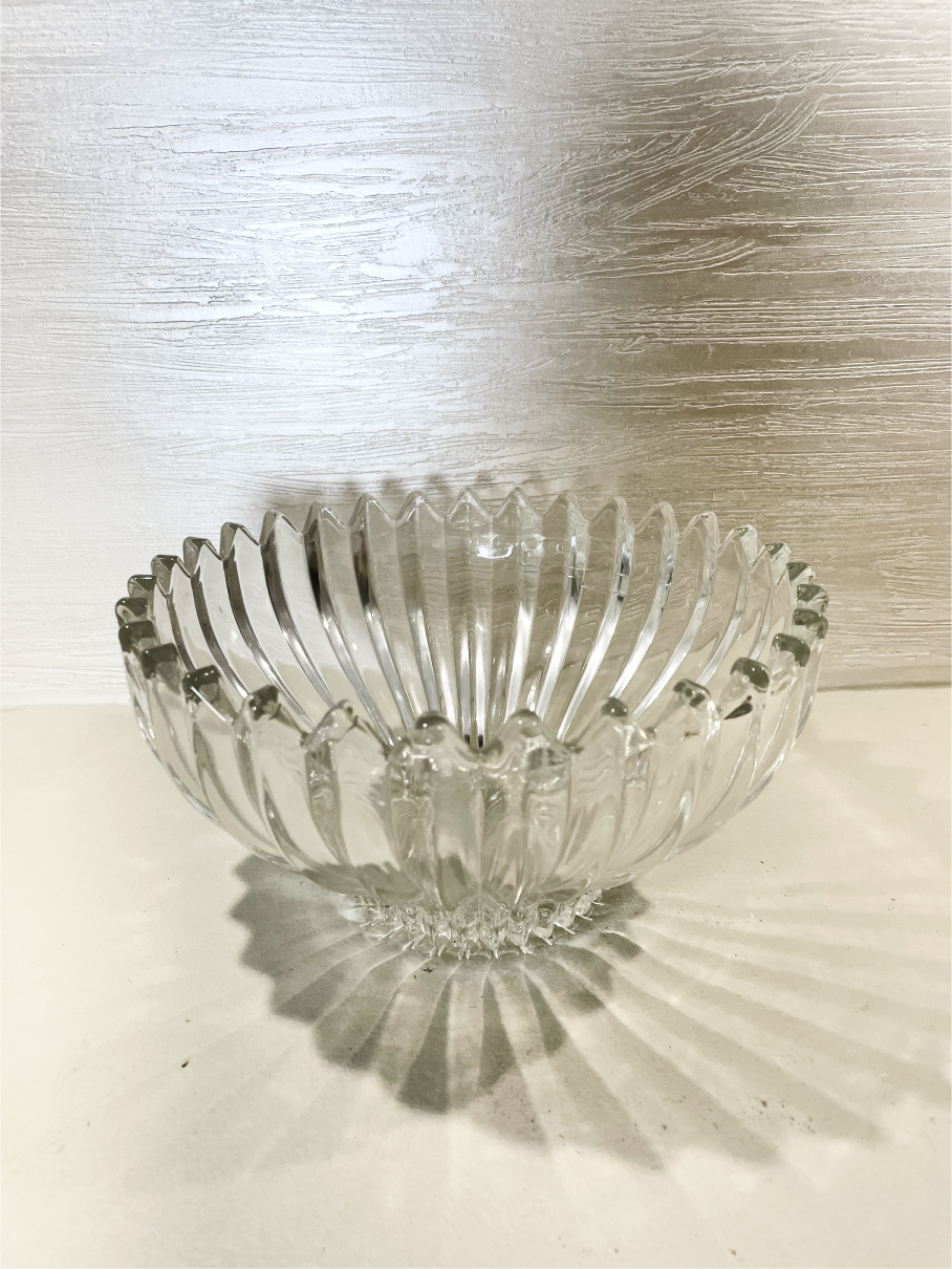 Grand Bol en Verre à Motif Strié