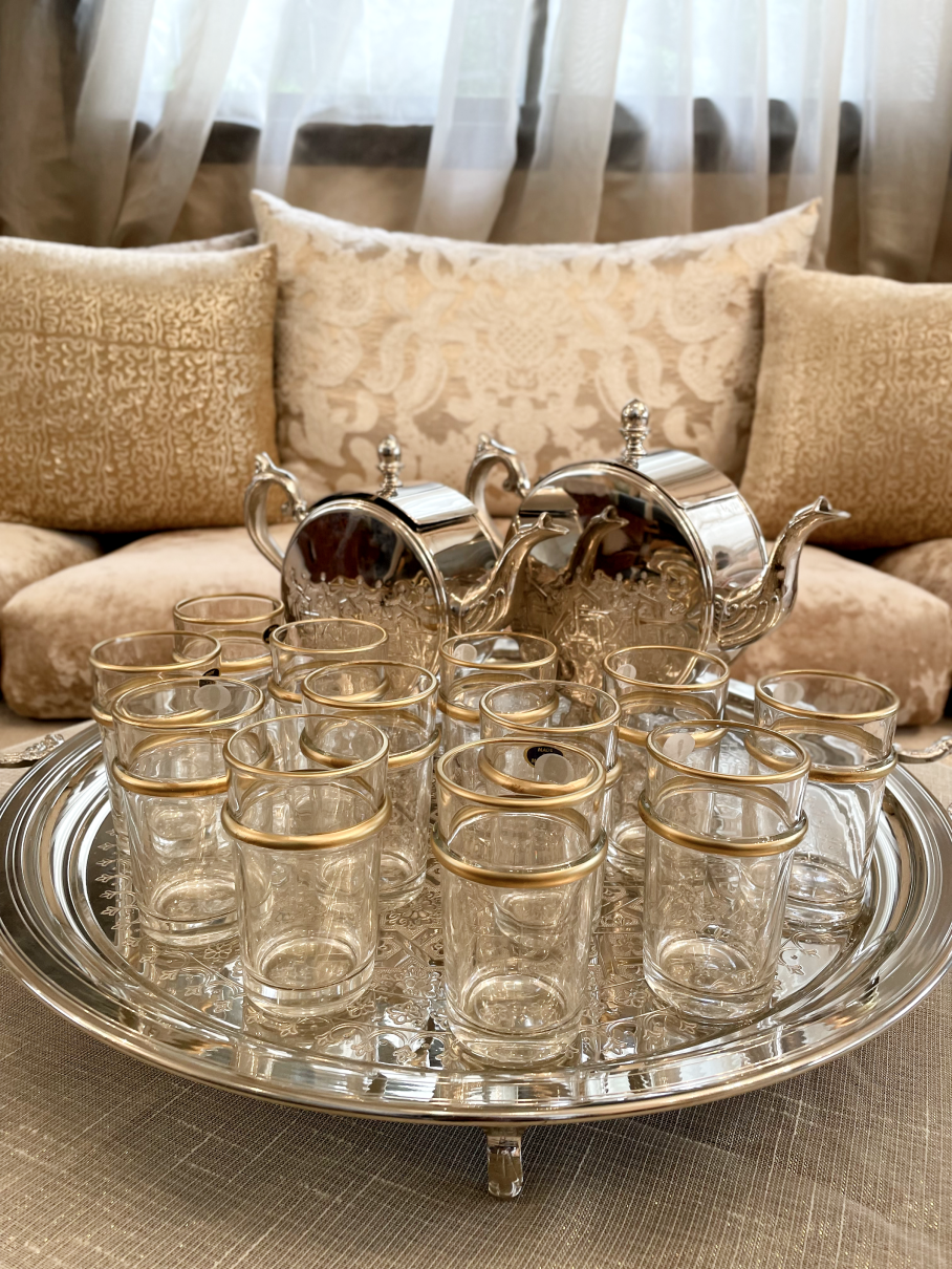 Ensemble de 12 Verres à Thé Marocains avec Anneau Doré