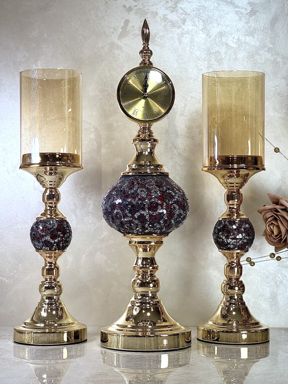 Ensemble Horloge sur Pied et 2 Bougeoirs – Noir, Rouge & Doré, Décoration Luxe pour Intérieur Moderne