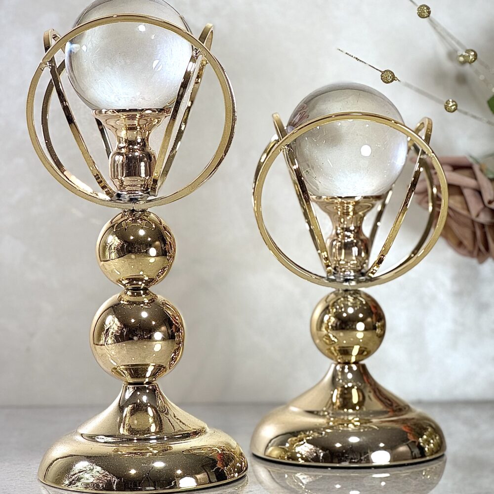 Torche Décorative Dorée avec Boule en Cristal – Élément Raffiné pour Intérieur Luxueux