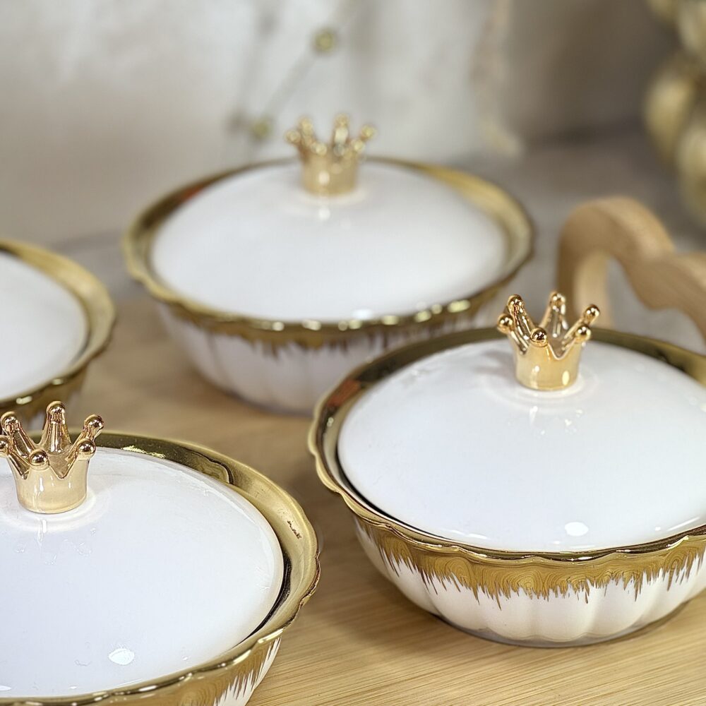 Ensemble de Plateau avec 4 Récipients en Céramique – Blanc et Doré Élégant
